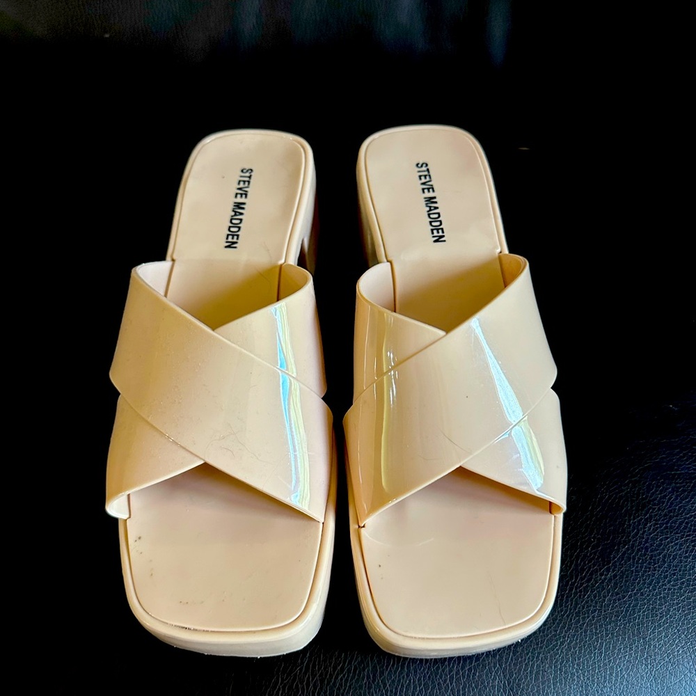 Steve Madden slides